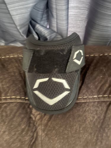 Hardly used eco shield elbow guard