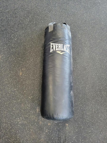 Used Everlast 80 Lb Heavy Bag 80 Lb Heavy Bags