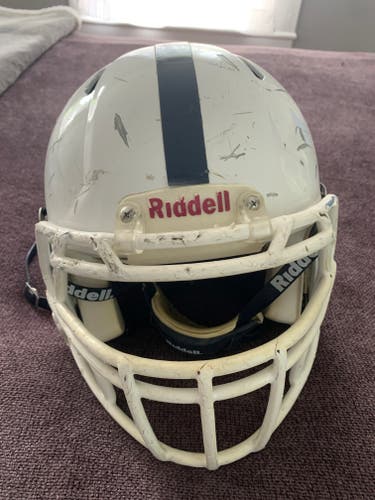 Used Medium Adult Riddell Speed Helmet