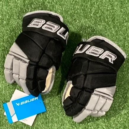 New Black Junior Bauer Vapor Pro Team Providence Hockey Club Team Return Gloves 11"