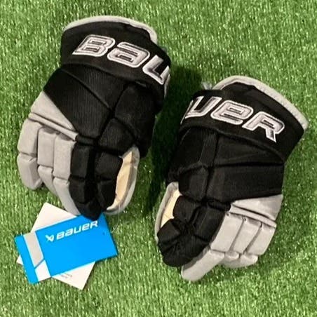 New Black Junior Bauer Vapor Pro Team Providence Hockey Club Team Return Gloves 11"