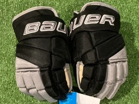 New Black Junior Bauer Vapor Pro Team Providence Hockey Club Team Return Gloves 12"