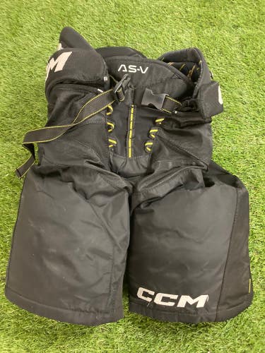 Black Used Senior Small CCM Tacks AS-V Hockey Pants