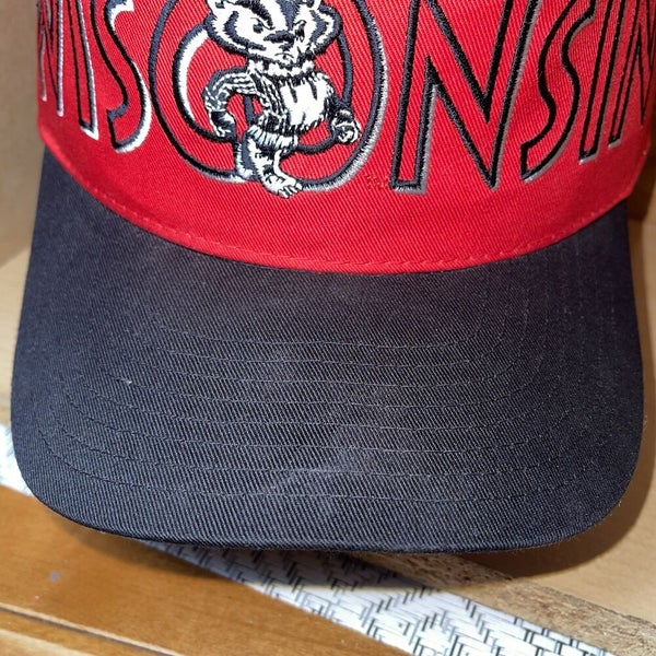 Vintage 90s Wisconsin Badgers Bucky Spellout Snapback Hat Cap Rare