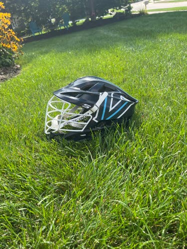 Villanova Cascade S Helmet