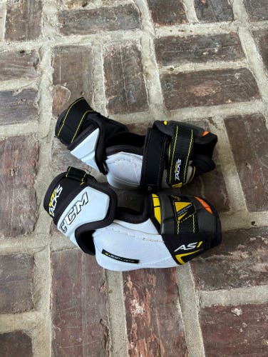 Jr. Large CCM AS1 Elbow Pads