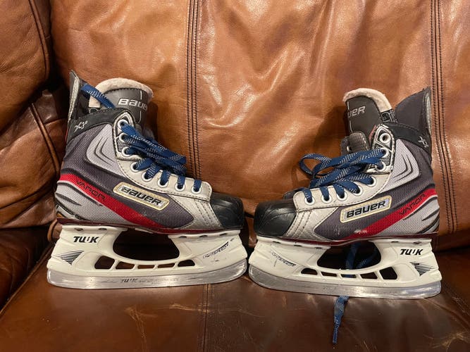 Hockey Skates Bauer Vapor X3.0 Junior 1