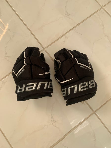 Used Bauer 11" Supreme 3S Pro Gloves