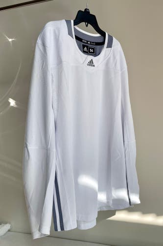 Adidas White Size 54 Hockey Practice Jersey