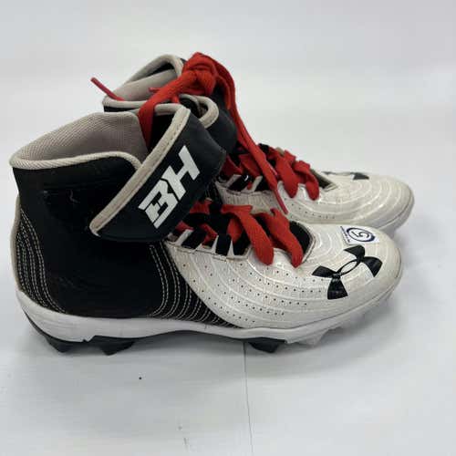 Used Under Armour Junior 05 Football Cleats