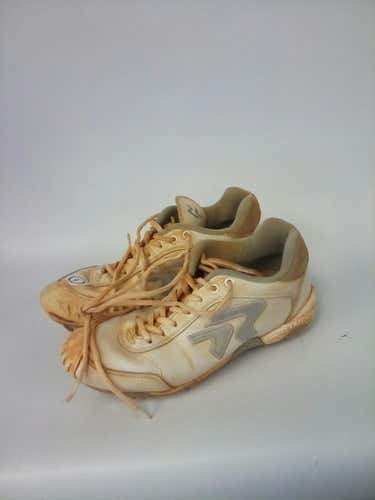 Used Ringor Cleat Youth 09.0 Baseball And Softball Cleats