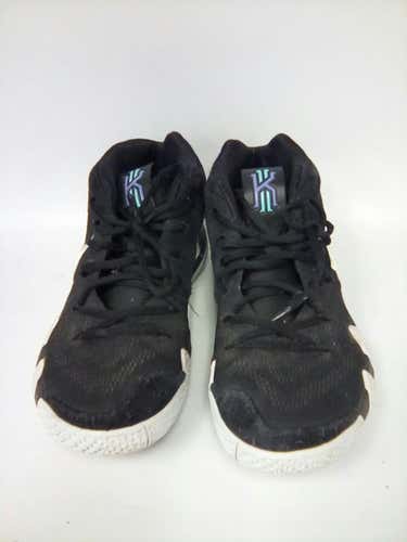 Used Nike Senior 8 Basketball Shoes