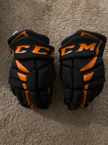 Used  CCM 12"  JetSpeed FT485 Gloves