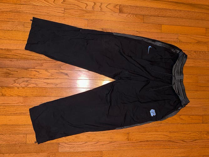 Team-issued Nike UNC Lacrosse Black Travel Pants(XL) (worn On Gameday)