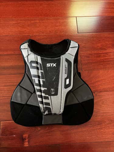 STX Shield 400 Goalie Chest Protector