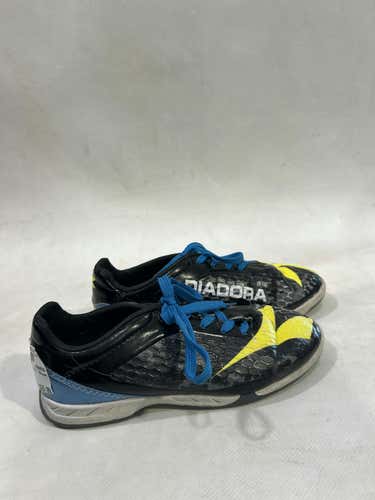 Used Diadora Junior 01 Indoor Soccer Indoor Cleats