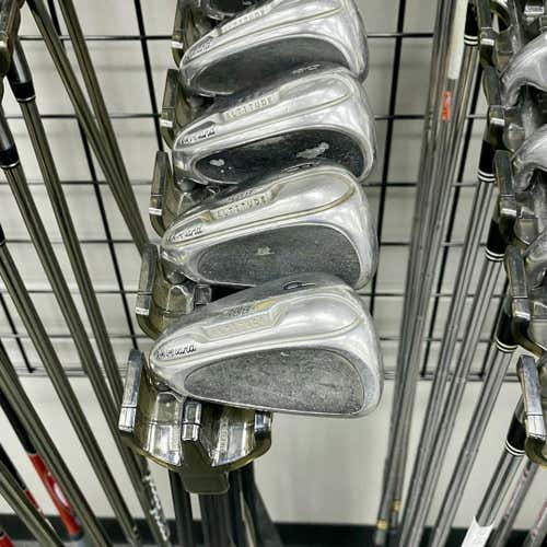 Used Cleveland 588 Altitude Men's Left Iron Set 4h-pw Regular Flex Graphite Shaft