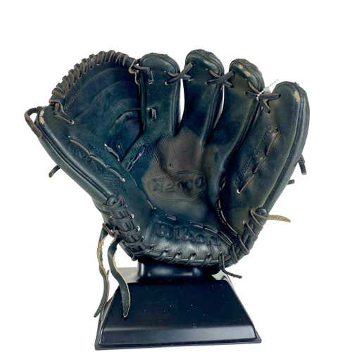 Used Wilson A2000 Ck22 Fielders Glove Right Hand Throw 11 3 4"