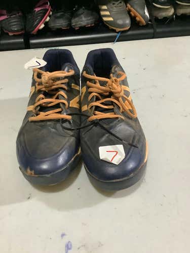 Used New Balance Baseball Cleats Senior 7 Baseball And Softball Cleats