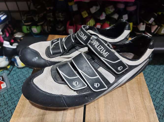 Used Pearl Izumi Senior 44 Bicycle Shoes