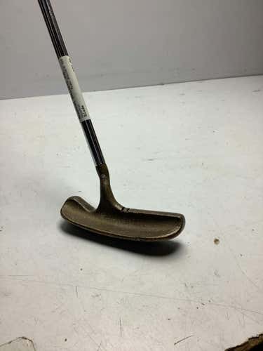 Used Acushnet Bullseye 35b Blade Putters