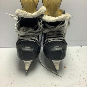 Used Bauer NEXUS 800 Junior Hockey Skate Junior 02 11162-S000413526
