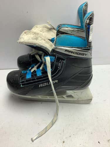 Used Bauer Prodigy Youth 12.0 Ice Hockey Skates