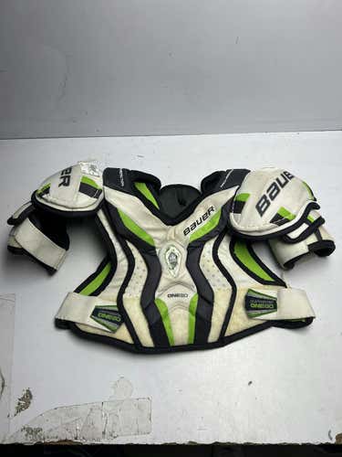 Used Bauer Supreme One80 Md Hockey Shoulder Pads