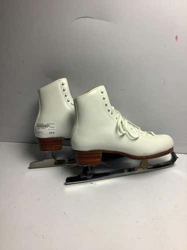 Used Riedell Skates Senior 9.5 Women's Figure Skates