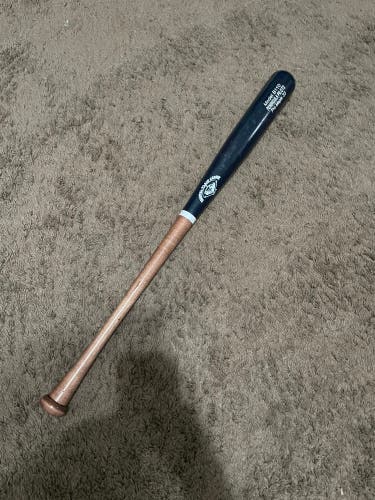 33" Maple Wood Baseball Bat Peninsula Pilots Used