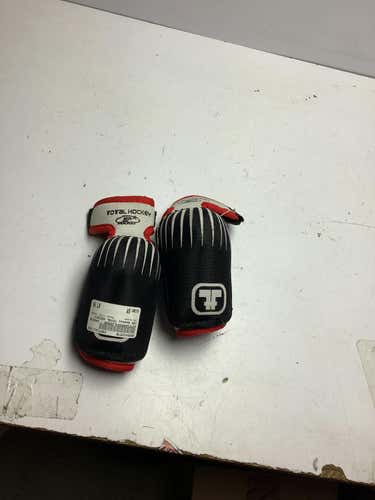 Used Usa Hockey Total Hockey Sm Hockey Elbow Pads