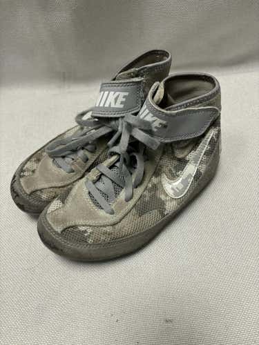 Used Nike Junior 01 Wrestling Shoes