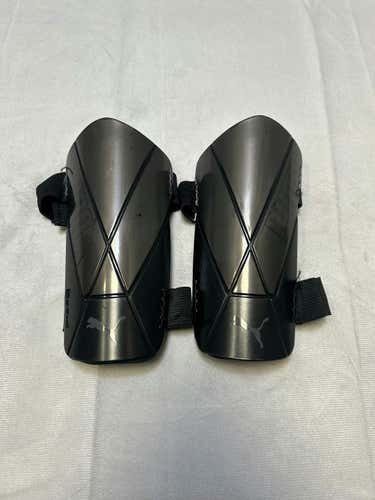 Used Puma Youth Soccer Shin Guards