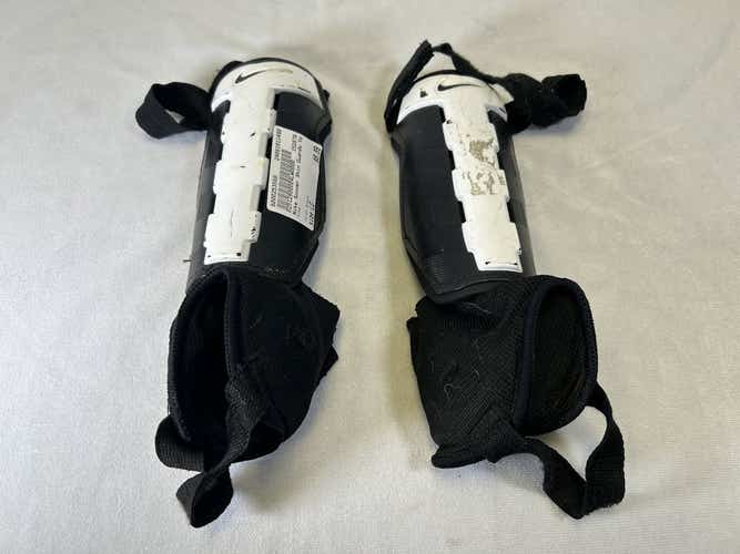 Used Nike Lg Soccer Shin Guards