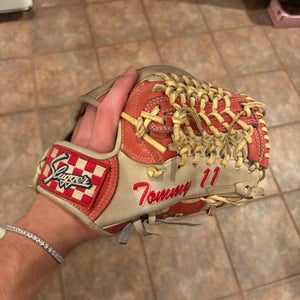 *EXTREMELY RARE* Japan exclusive pro issue Kubota Slugger Baseball Glove (Made in Japan)