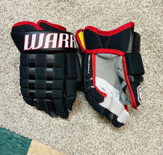 Warrior 14" NHL Pro Stock Franchise Gloves