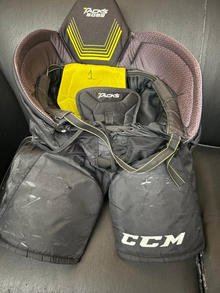 CCM Tacks 5092 medium pants