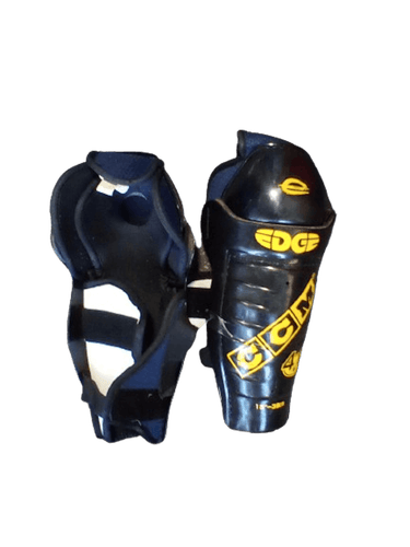 Used Ccm 15" Hockey Shin Guards