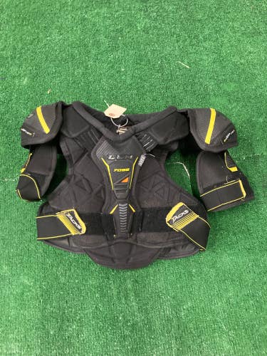 Used Small Junior CCM Tacks 7092 Shoulder Pads