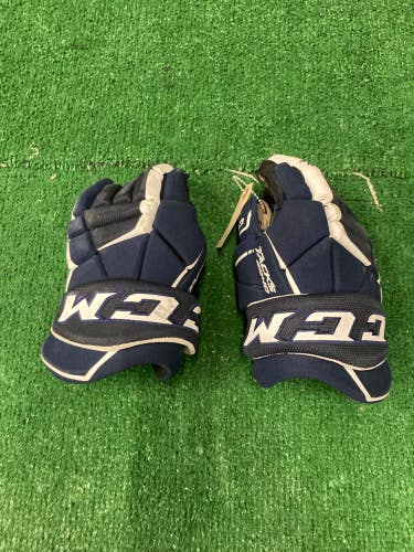 Blue Used Junior CCM Tacks 9040 Gloves 10"