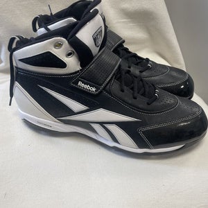 Brand New Men’s Adult Size 13.5 Reebok DMX RIDE Football Cleats