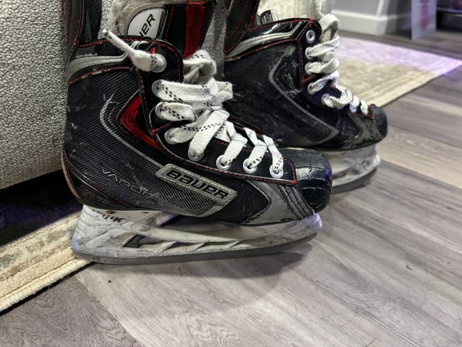 Bauer Vapor X70 Hockey Skates