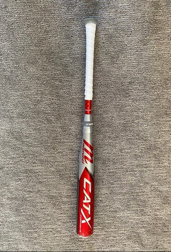 Marucci CatX (-5) 31/26 USSSA Baseball Bat & Brand New White Lizard Skins Bat Grip