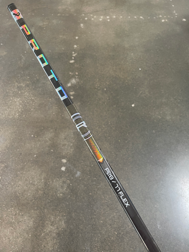 New Bauer Proto-R Left P28 77 Flex Pro Stock