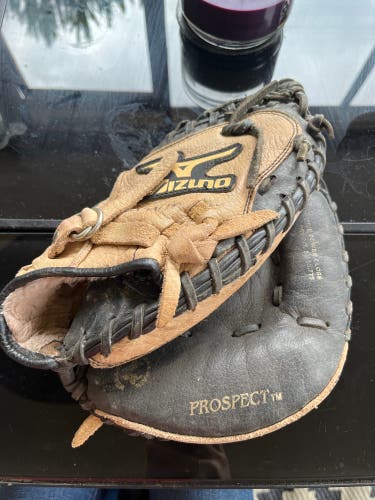 Used  Catcher's 32.5" Prospect Baseball Glove