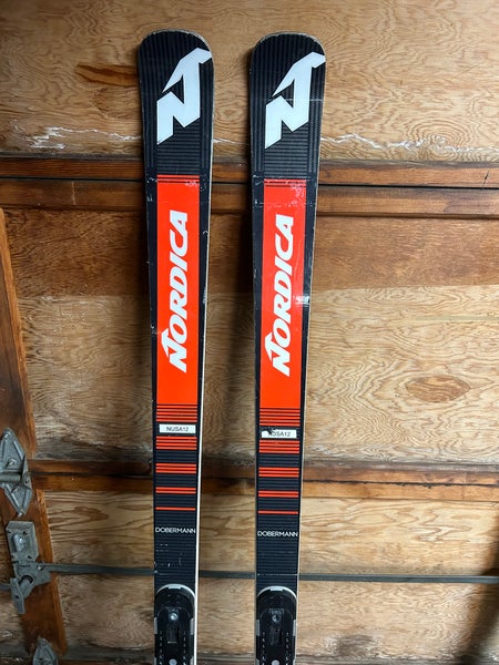 Used Unisex Racing Dobermann GS 184 cm WC Skis