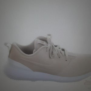 New Size 5.5 (Women's 6.5) Women's Nike Golf Shoes