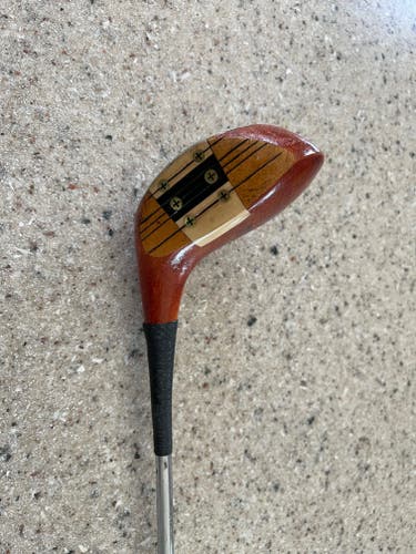 Used Men's Right Handed Fairway Wood 2