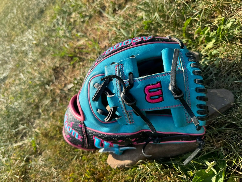 Wilson A2000 GOTM March 2024 Baseball Glove