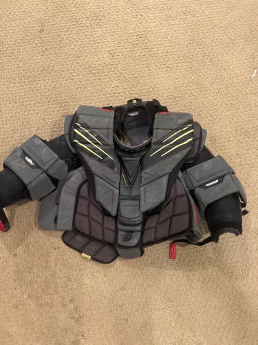 Hyperlite SR Small chest Protector